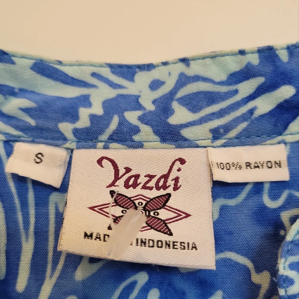 Yazdi Vintage Button Down Shirt - Picture 3 of 3